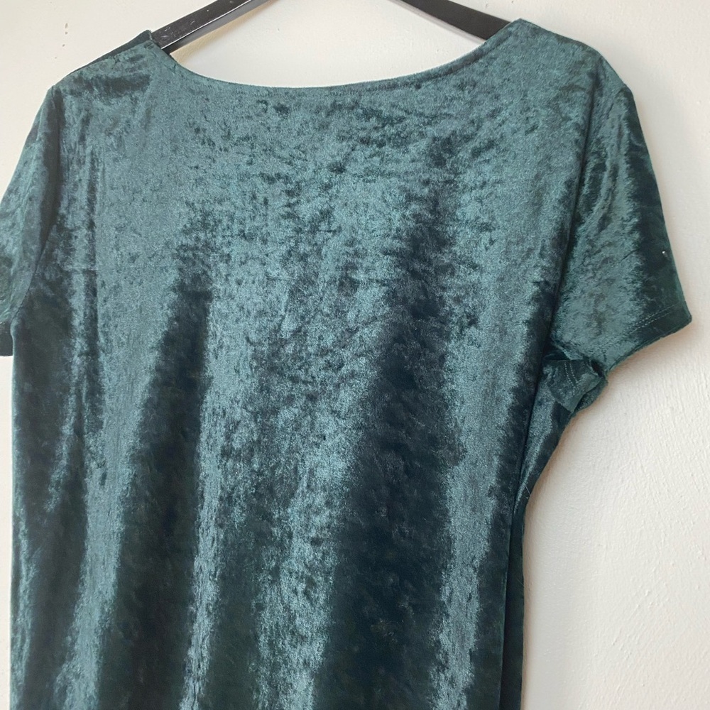 City Streets. Velvetizes Crushed Top.  (Blouse)  Green. Sz L. - Picture 6 of 8